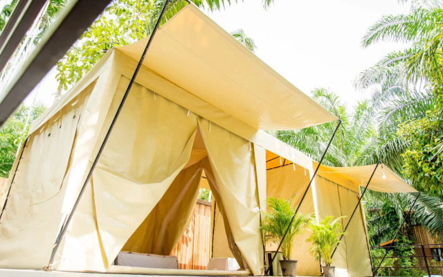 Tonphet Greenery Garden