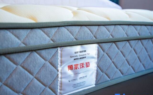 China Pearl Hotel
