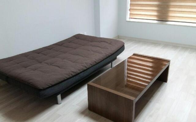 Gaon Residence
