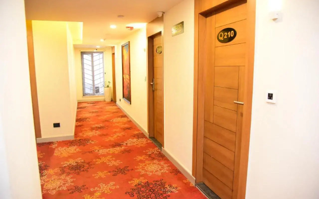 Hotel Q ! Star