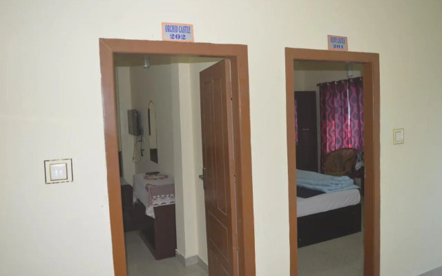 Green Castle Residency