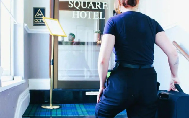 Victoria Square Hotel