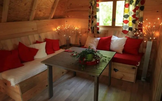 Le Nid dans les Bruyères