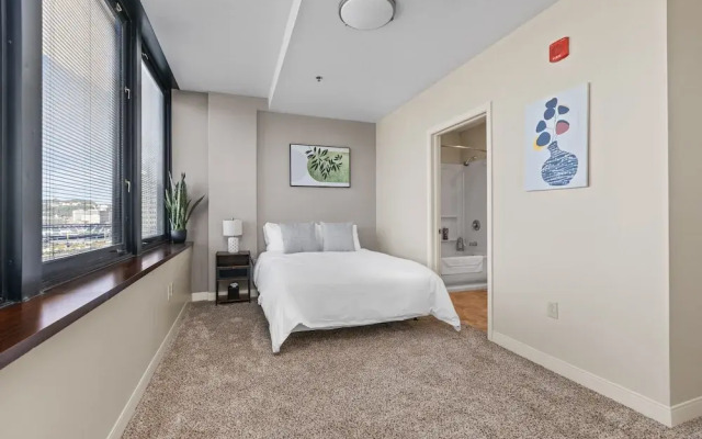 Sleek 2BR Downtown Retreat with Gym