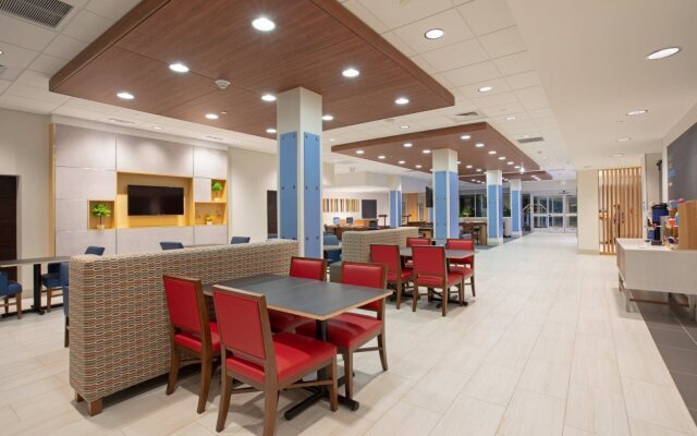 Holiday Inn Express & Suites Ely by IHG