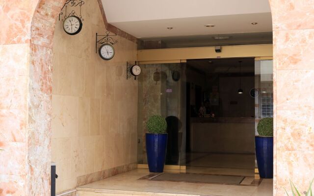 Hotel Aeropuerto Sur
