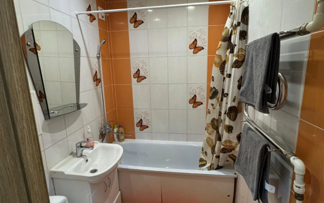 Апартаменты на улице Комарова 34