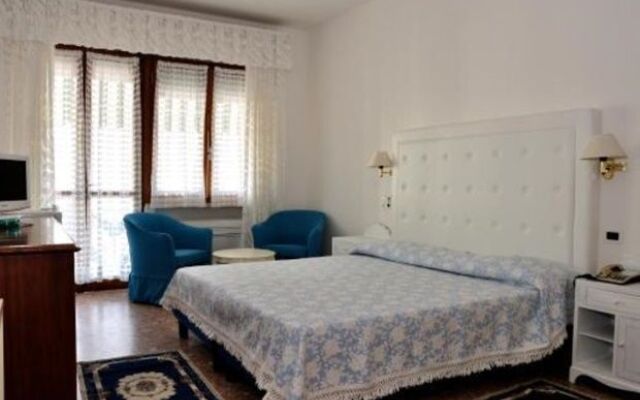 Hotel Tirreno