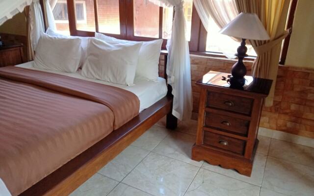 Airy Ubud Monkey Forest Bali