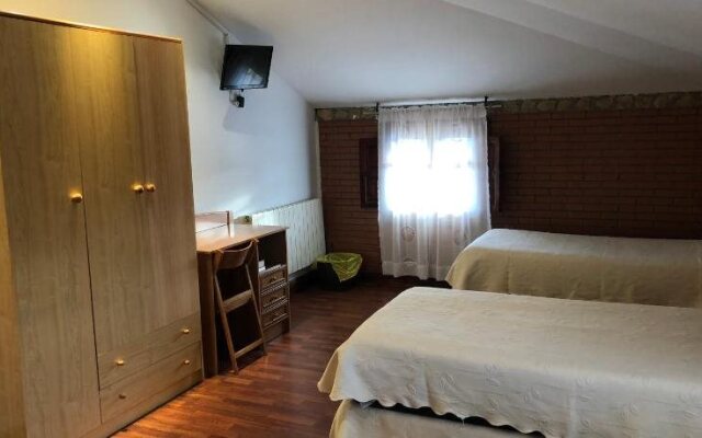 Hostal Paratene