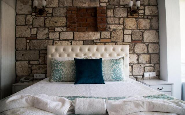 Alacati Sardunya Hotel