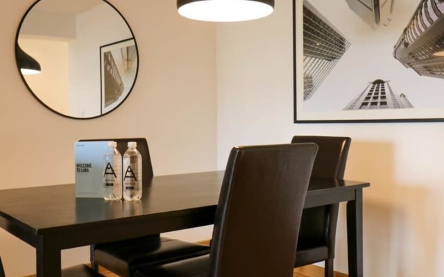 Lovely 3BR With Balcony in Miraflores