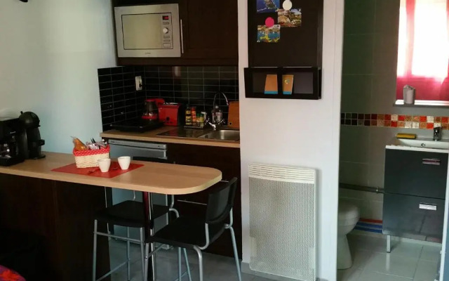 Petit studio au calme