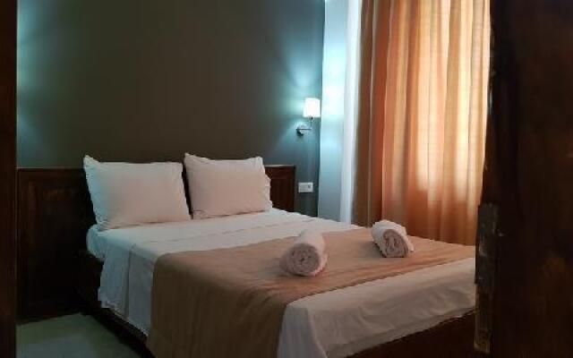 Poppy Apart Hotel