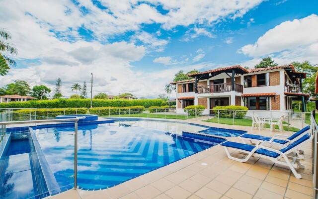 Sol y Luna Country House in Quindo