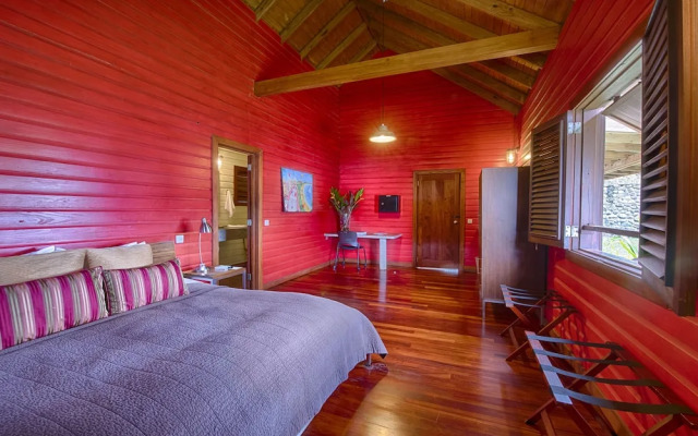 Pagua Bay House Oceanfront Cabanas