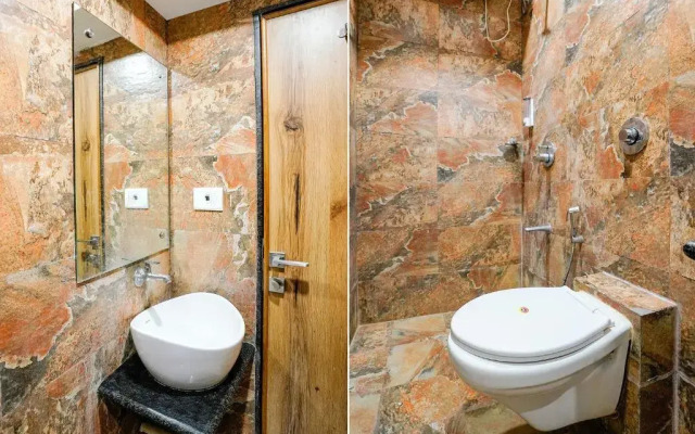 Hotel Baba's Residency