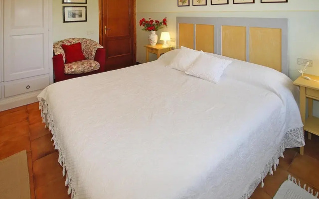 Holiday Home in Camaiore With Garden