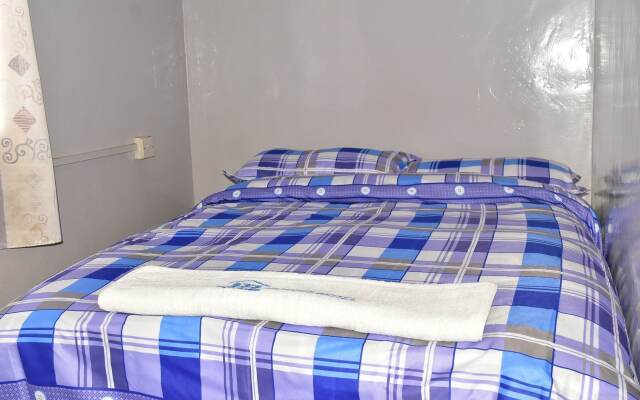 Tickles Hotel