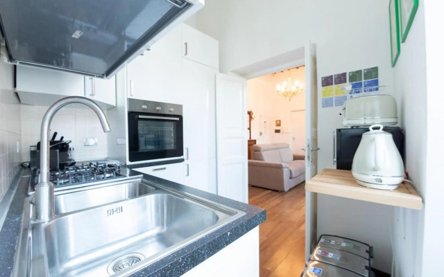 The Best Rent - Beautiful two-bedroom apartment near Colosseo