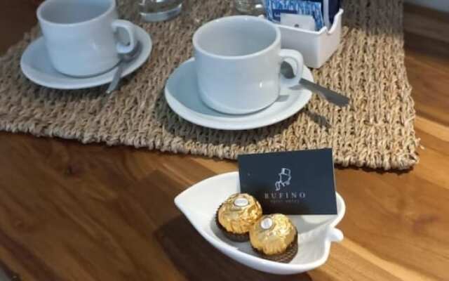 718 Rufino Petit Hotel