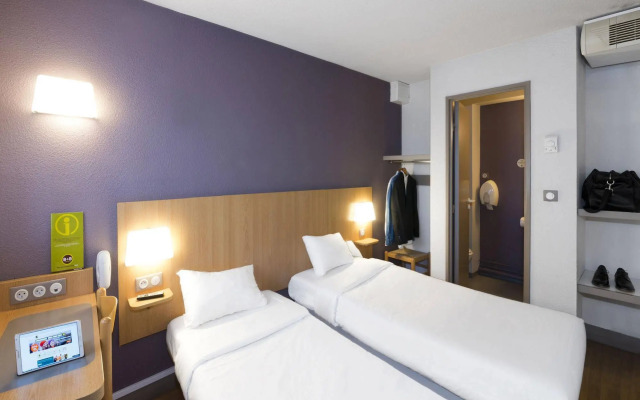 B&B HOTEL Laval Changé