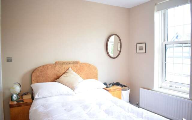 Stunning 3-bed Apartment Next To Tower Bridge