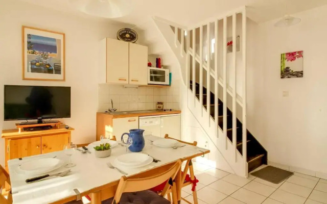 Appartement Esquièze-Sère, 2 pièces, 6 personnes - FR-1-402-5