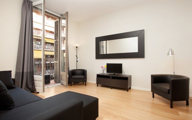 Spacious and Modern Apartment