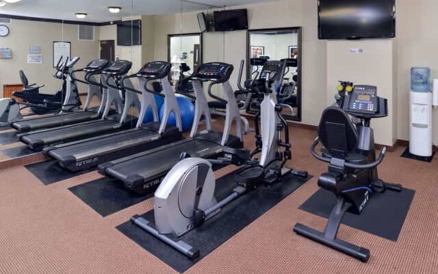 Staybridge Suites O'Fallon Chesterfield by IHG