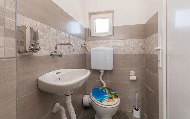 Stunning Apartment in Bibinje With 3 Bedrooms, Wifi and Outdoor Swimming Pool