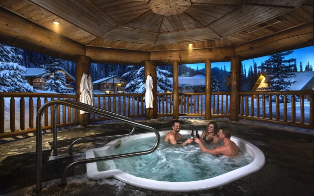 Bell 2 Lodge