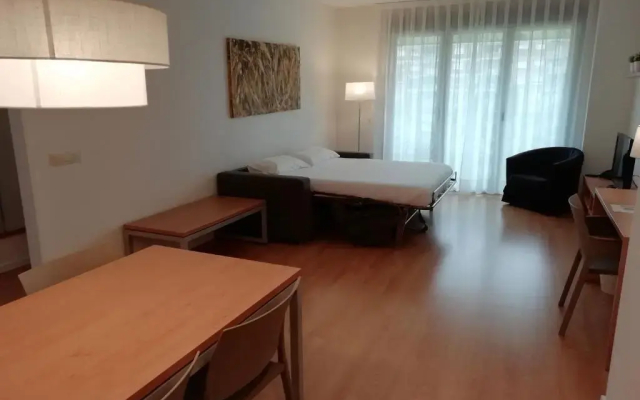 Aparthotel Aura Park Fira Barcelona