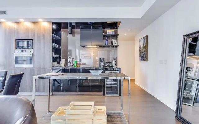 Beautifully Designed 2BR Suite Financial District