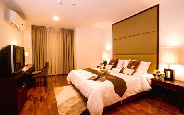 Piyathip Place Serviced Apartment