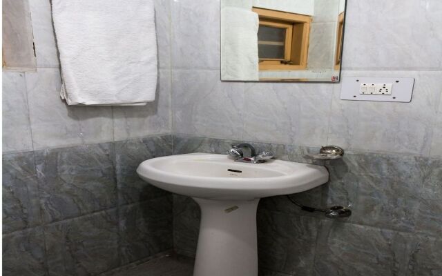 Oyo Home 13801 Cozy 3 Rk Hill View