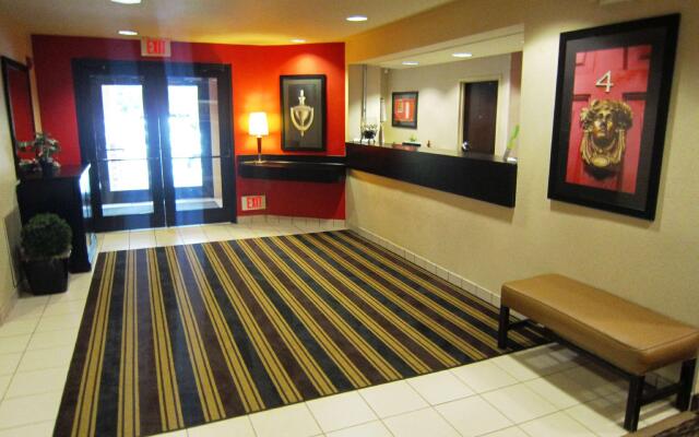 Extended Stay America Select Suites New Orleans Airport