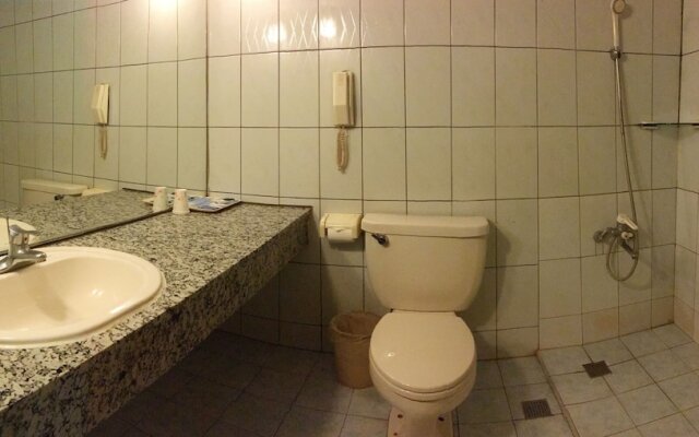 Family Hotel - Wennan