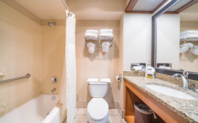 Best Western Plus GranTree Inn