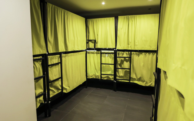 MYD Madriz Hostel