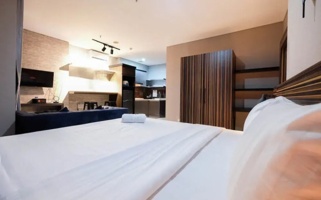 Spacious Brooklyn Apartment near Alam Sutera