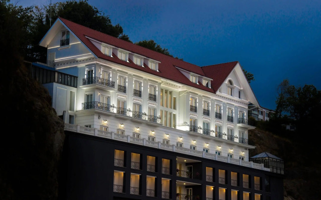 Mell Hotel
