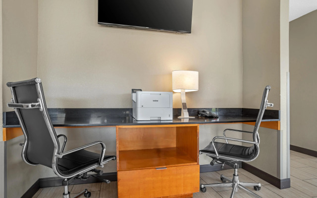 Best Western Airport Inn