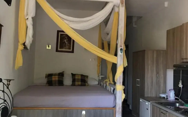 Loukakia apartments