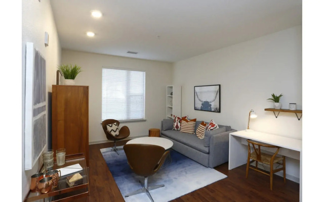 Capital Suites