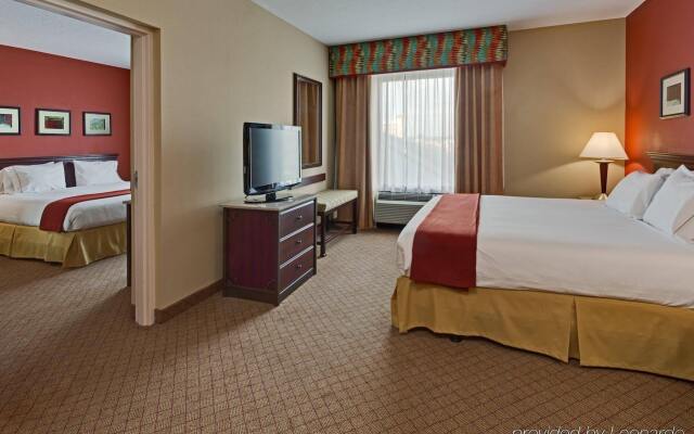 Holiday Inn Express Hotel & Suites Tampa Northwest - Oldsmar, an IHG Hotel