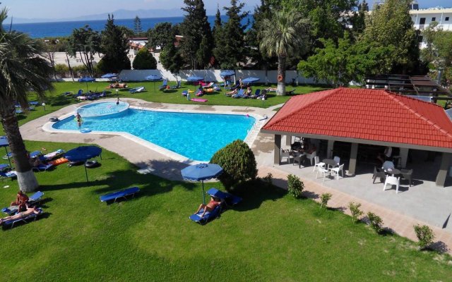 Matoula Beach Hotel