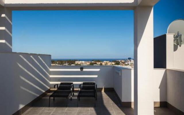 Penthouse Oasis Beach Los Altos
