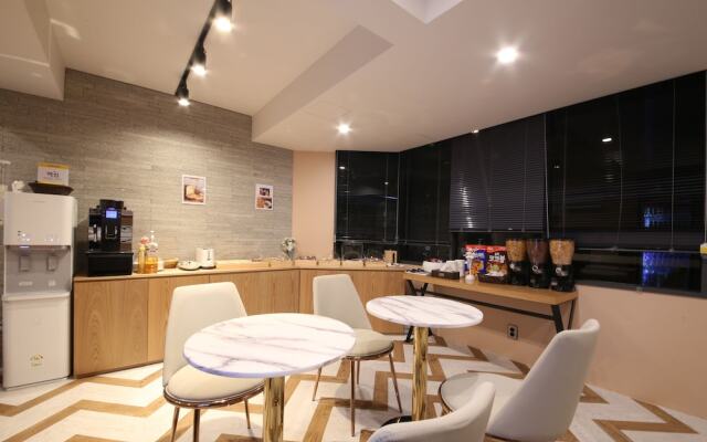 Hotel No25 Seomyeon Ilbeonga