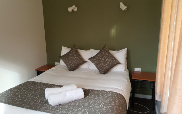Halls Gap Gardens Caravan Park – Guest Rooms – Halls Gap
